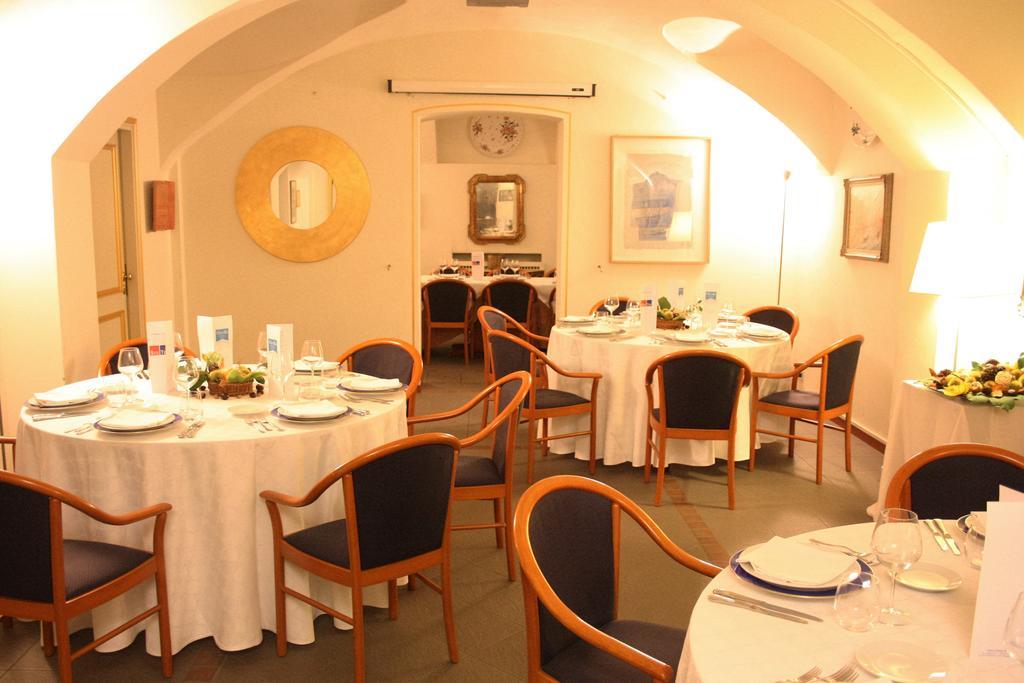 Hotel Ponte Di Rialto Crema Ngoại thất bức ảnh