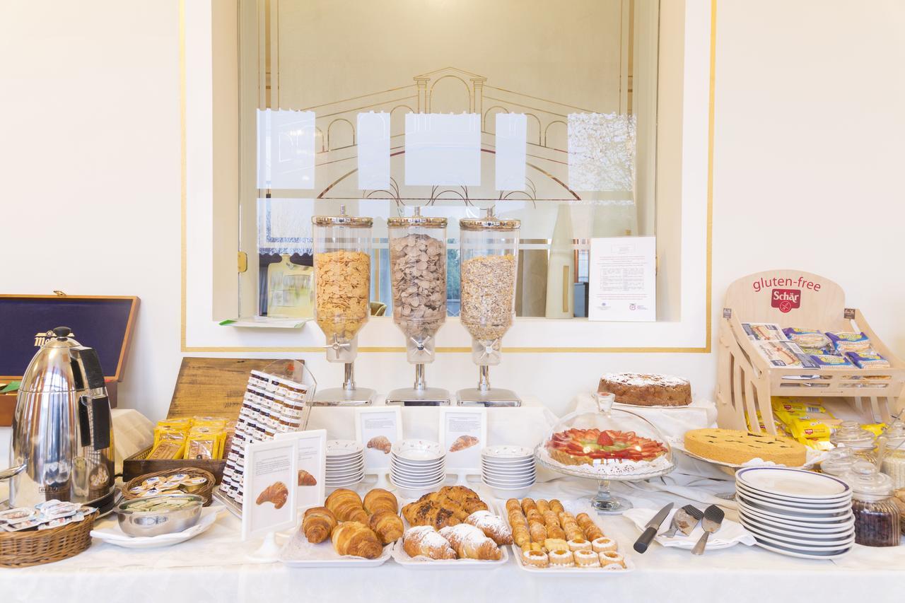 Hotel Ponte Di Rialto Crema Ngoại thất bức ảnh
